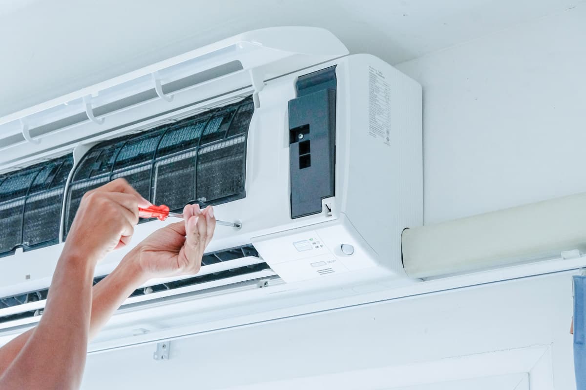 Elige un electricista y climatizador local en Monforte de Lemos