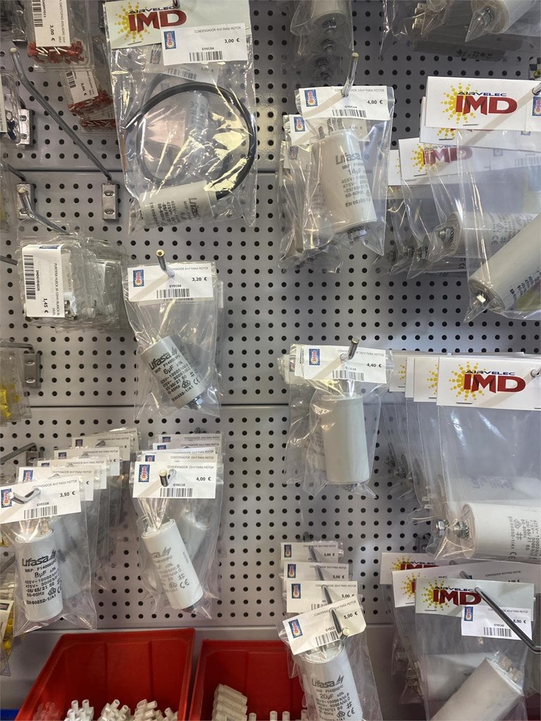 Foto 1 VARIOS MATERIAL ELÉCTRICO 